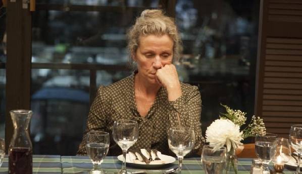 第67屆艾美獎(jiǎng)完整獲獎(jiǎng)名單（雙語）