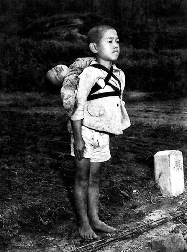 用畫筆怒斥戰(zhàn)火:還孩子本該有的童年