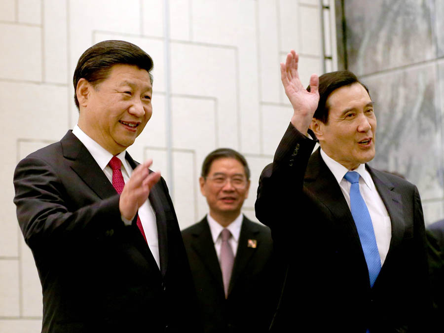 中國日報11月影像回眸:你不能對周圍世界熟視無睹