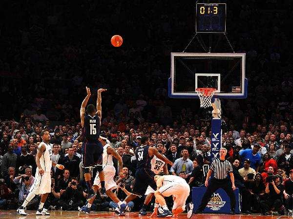 14個籃球運(yùn)動術(shù)語