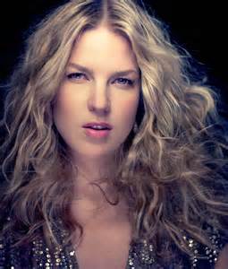 Diana Krall:Christmas time is here