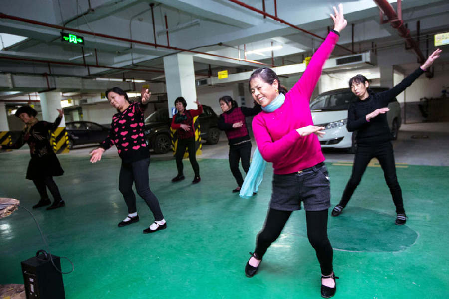 中國日報聚焦各地寒潮來襲