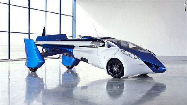 告別堵車:飛行汽車明年上市