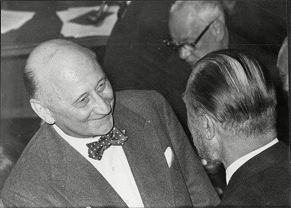 赫本成名前后罕見私人信件將被拍賣