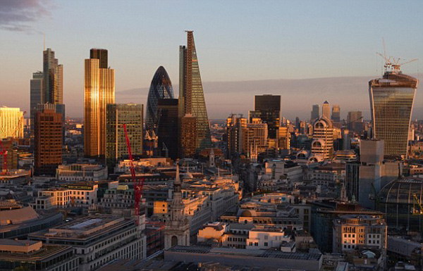 想要來(lái)場(chǎng)“假日戀愛(ài)”？Tinder應(yīng)用為你推薦不容錯(cuò)過(guò)的十五大城市