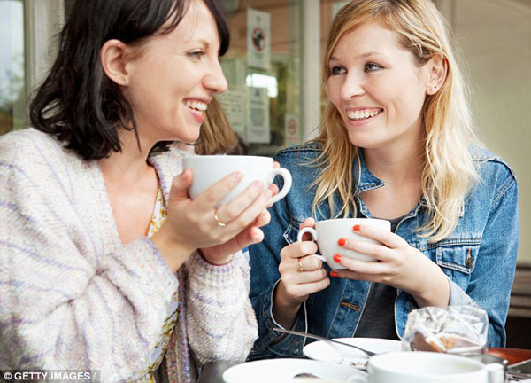 女生在一起久了 大姨媽真的會(huì)同步？