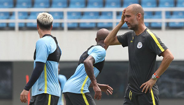 曼徹斯特德比鳥(niǎo)巢爽約 中國(guó)球迷?xún)?nèi)心很崩潰