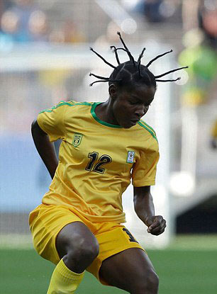 推特炸開鍋了:里約健兒怪咖發(fā)型引眾人吐槽(組圖)