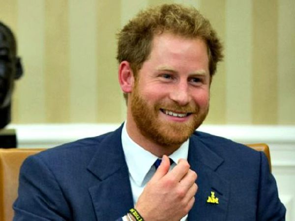 胡須美男時(shí)代？世界最性感10位男性8位留胡須