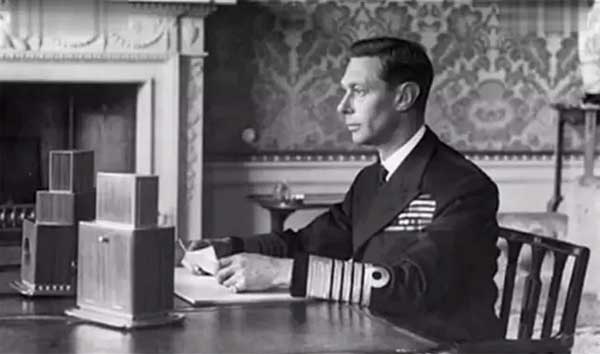 英女王2016圣誕演講，來感受年度最美英音盛宴