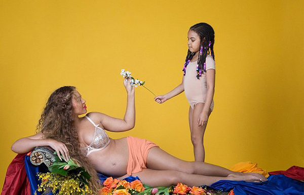 懷個(gè)孕都這么美！碧昂絲大肚照人氣創(chuàng)紀(jì)錄