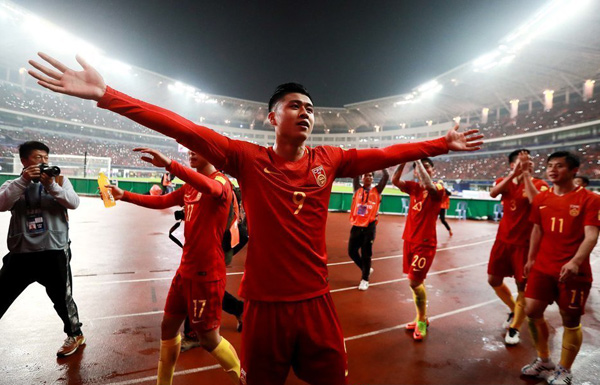 龍的傳人KO太陽的后裔 國足實(shí)力爭(zhēng)氣 主帥里皮火了