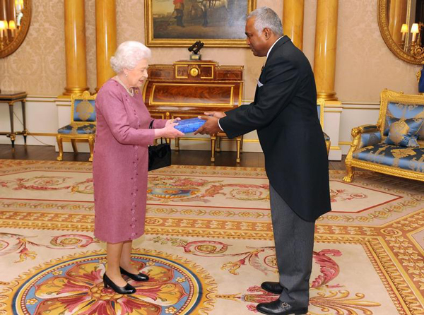 關(guān)于伊麗莎白二世的26件趣聞 女王原來(lái)你是這樣的