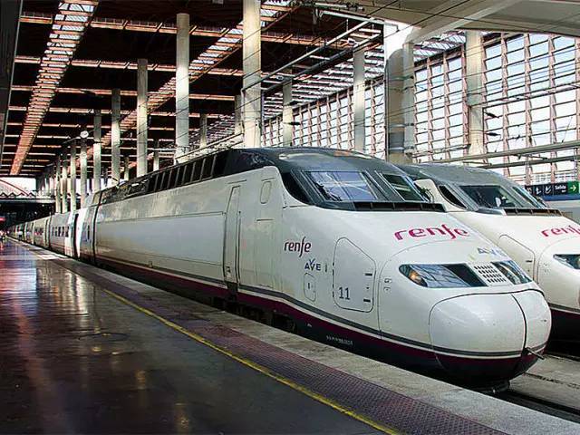 厭倦了國內(nèi)高鐵餐？來看看“別人家的盒飯”長啥樣（組圖）