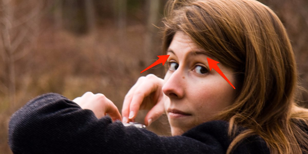 15種肢體語言解讀 學(xué)會(huì)這些你也懂“讀心術(shù)”