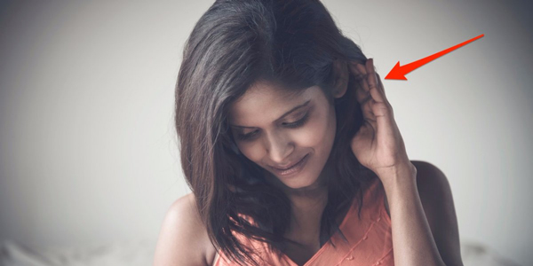 15種肢體語言解讀 學會這些你也懂“讀心術”