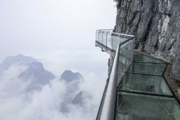 Glass cliff:一段詞匯發(fā)展簡史