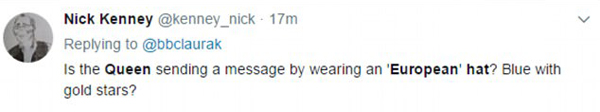 國會(huì)開幕大典上女王戴“歐盟旗幟”帽子，英國網(wǎng)友坐不住了