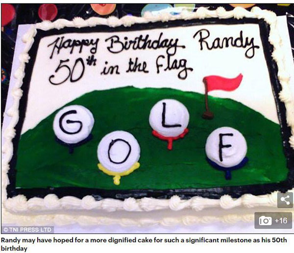 當(dāng)糕點(diǎn)師把顧客的話一字不差地寫到蛋糕上