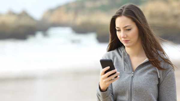 這8種跡象表明，你喜歡的他只把你當(dāng)朋友