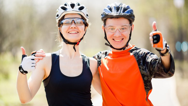 這8種跡象表明，你喜歡的他只把你當(dāng)朋友