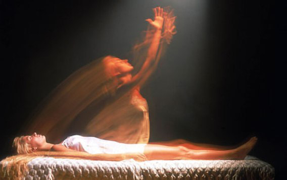 死后到底會(huì)發(fā)生什么？起死回生的人來告訴你