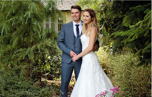 強(qiáng)迫癥原來這么可怕！英國妹子患強(qiáng)迫癥 自曝一天洗頭72次