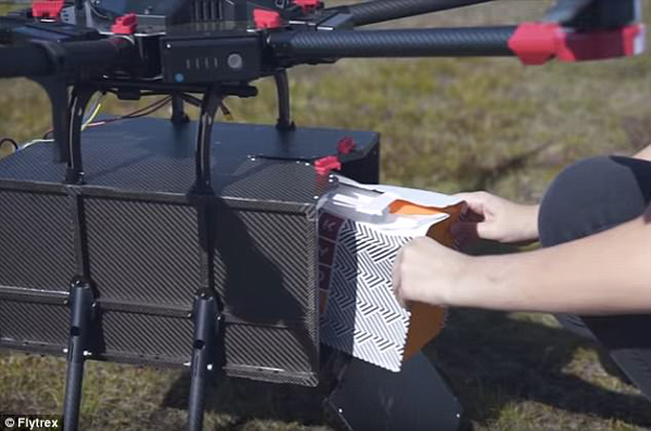 4分鐘送貨上門，無人機(jī)送外賣開始在冰島商用