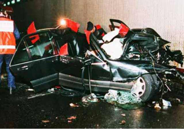 戴妃去世20年后，現(xiàn)場消防員爆料：她當(dāng)時(shí)“沒什么大礙”