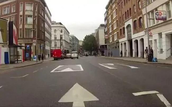 人形路樁、安全車、城市麥田圈，為了交通安全，各國(guó)也是拼啦