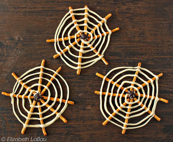 10款最適合萬(wàn)圣節(jié)的自制小甜點(diǎn)！