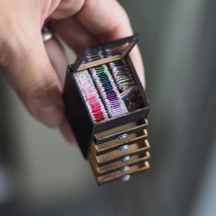 愛死這個復(fù)古玩具屋了?。ńM圖）