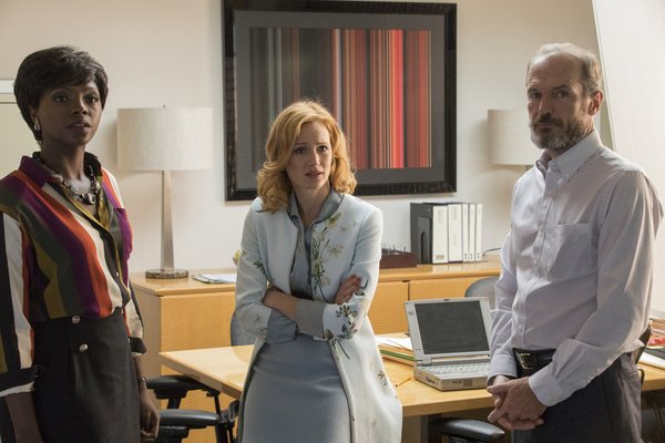 《紐約時(shí)報(bào)》選出2017十佳美劇！最離奇、最燒腦的都在這