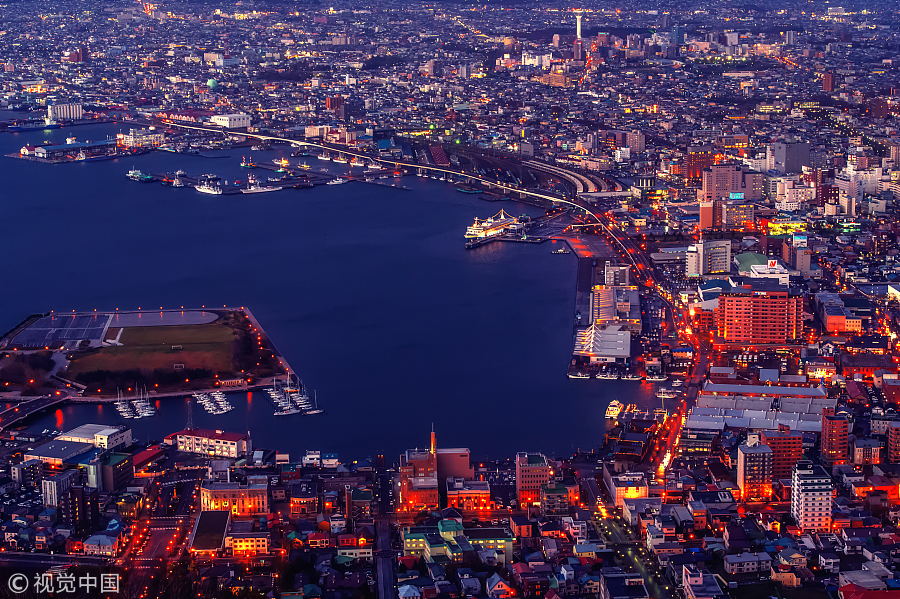 冬天邂逅真實(shí)版“冰雪奇緣” 全球10大冰雪圣地帶來夢(mèng)幻體驗(yàn)（組圖）