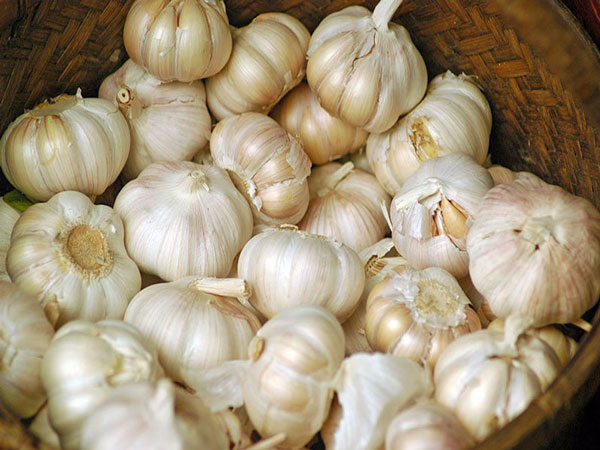 這8種食物加重體味，小心吃多變“有味道”的男（女）子