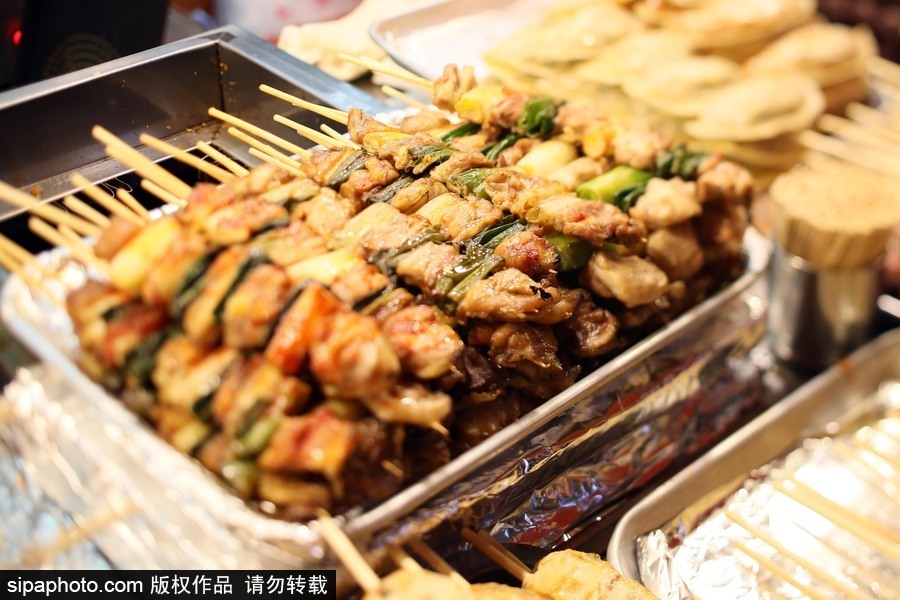 2018平昌冬奧會：探尋首爾明洞區(qū)街頭小吃 體驗舌尖上的韓國（組圖）