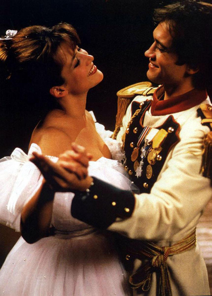 情人節(jié)：盤點最浪漫的熒幕情侶 重溫愛情的美好味道（組圖）