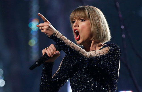 又想騙我去追星！研究表明經(jīng)?？囱莩獣裳幽暌鎵? valign=