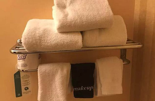 網(wǎng)友曬出貼心的酒店服務(wù)，這些設(shè)計(jì)也太人性化了吧