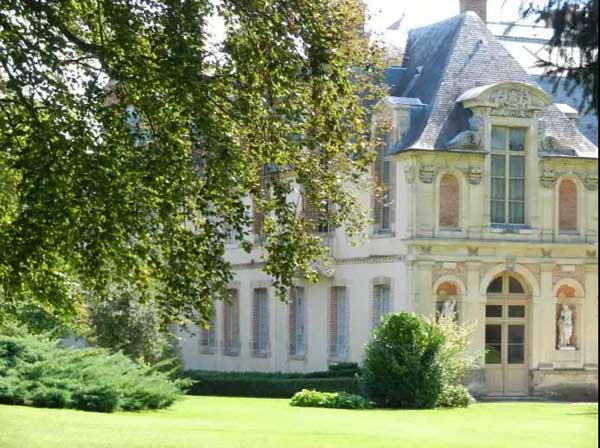 “郭冬臨之陷落”炸出一堆神翻譯，這些腦洞可以承包一整年的笑點(diǎn)