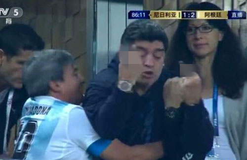 梅西上線，阿根廷驚險(xiǎn)晉級！馬拉多納為阿根廷表情包實(shí)力代言