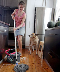 有了老公 每周多做七小時家務(wù)？！