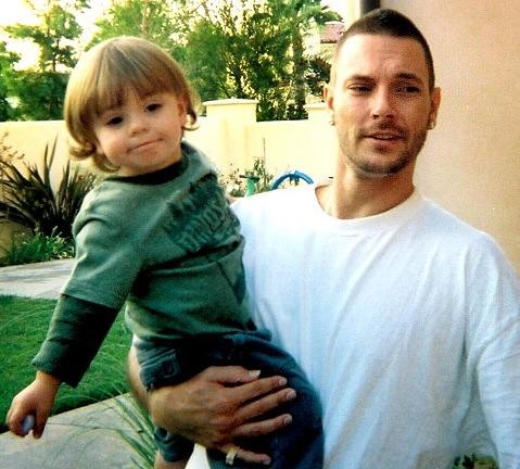 阿湯哥愛(ài)女蘇芮當(dāng)選好萊塢最紅明星寶貝