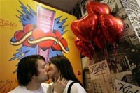 美國：情人節(jié)消費將下降17%