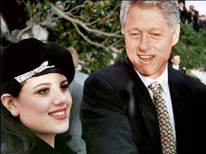 美國(guó)：名人丈夫曝丑聞 妻子不再無(wú)言支持