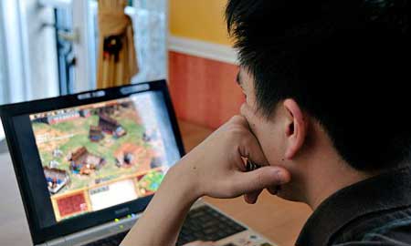 電腦游戲成婚姻殺手 英國(guó)妻子最恨“魔獸”‎