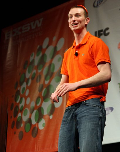 Facebook創(chuàng)始人獲評(píng)“最差著裝先生”