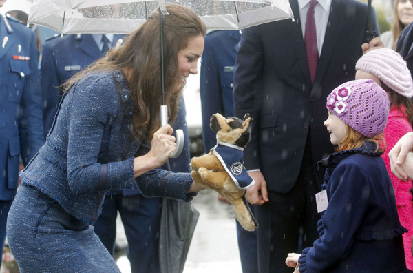 威廉王子一家告別新西蘭(組圖)