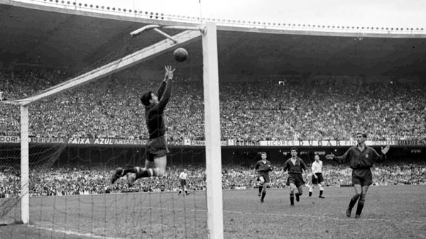 錯(cuò)過(guò)1950年世界杯決賽 原版球票換巴西決賽入場(chǎng)