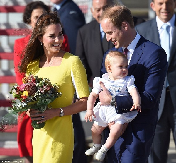 喬治王子過(guò)周歲生日 父母懇求“不要送禮”（組圖）